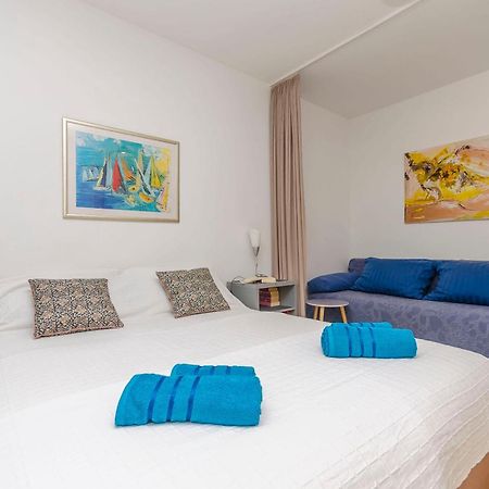 Apartments Daniela Vodice Exterior foto